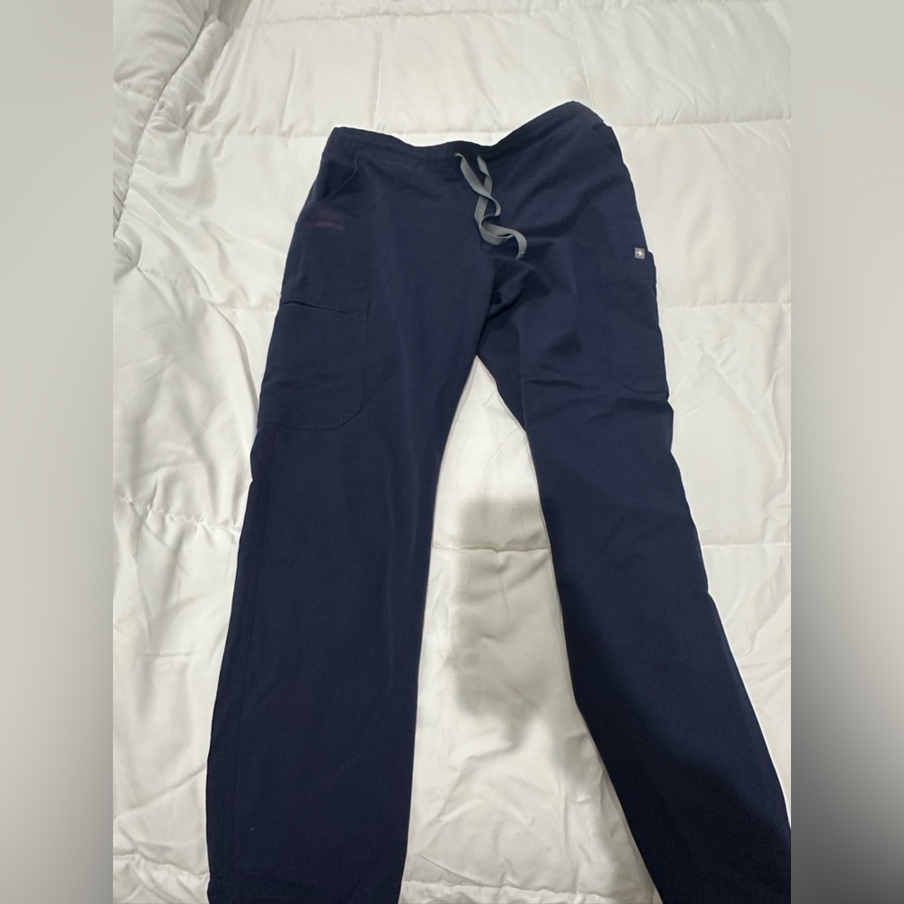 Women’s navy Blue Joggers figs